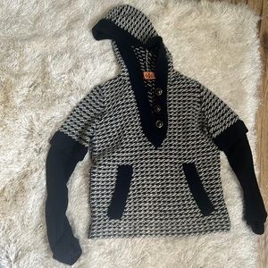 Tory Burch sweater size small